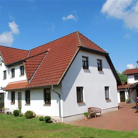 Fehmarn Mecklenburg Pool Alte Schule Barlin